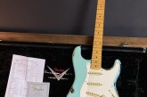 Fender Wildwood 10 57 Heavy Relic Stratocaster Daphne Blue over 2 Tone Sunburst.jpg